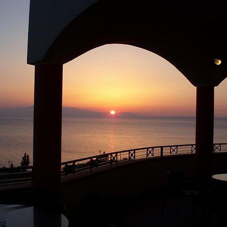 Sea View Resorts & Spa Karfas Exterior foto