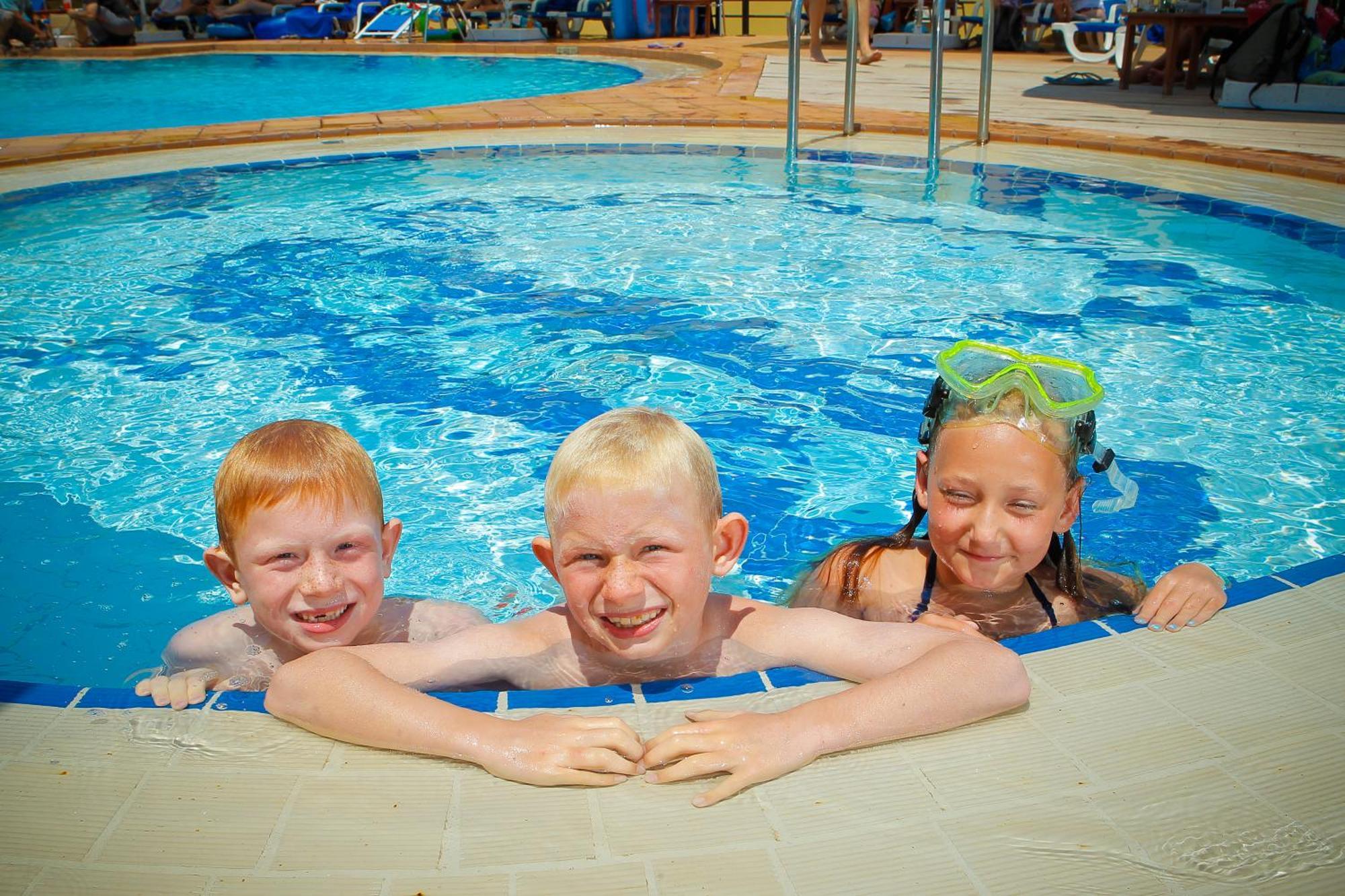 Sea View Resorts & Spa Karfas Exterior foto